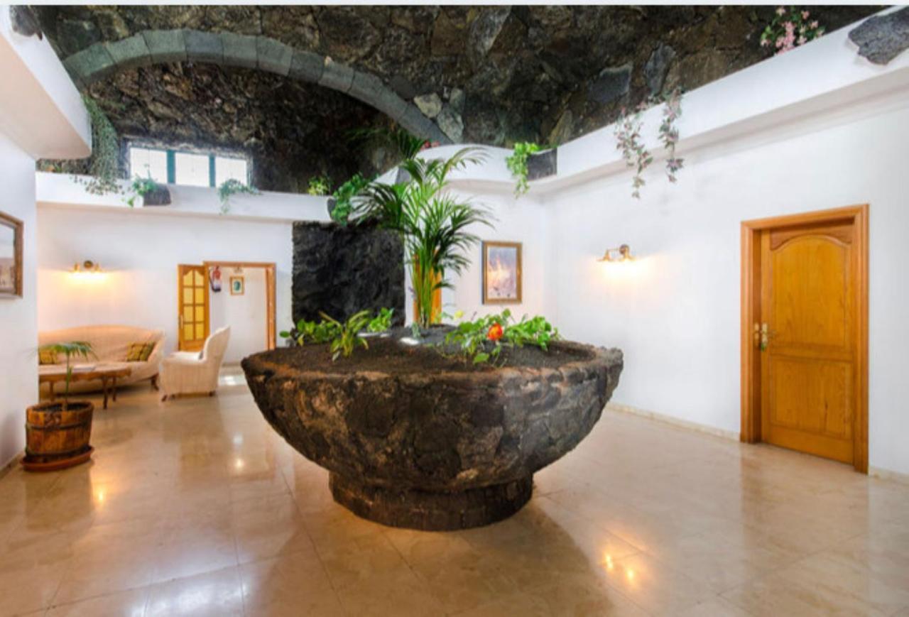 Hotel-Finca Rural Jose Manuel 28Pax San Bartolome  Exterior photo